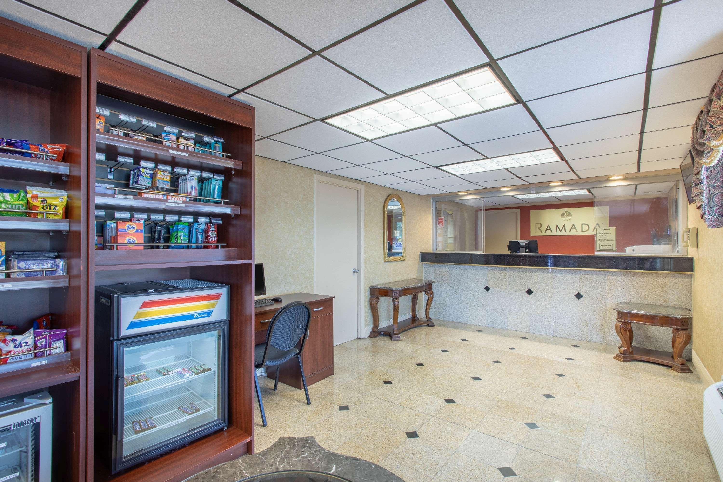 Ramada Limited Cockeysville Exteriér fotografie